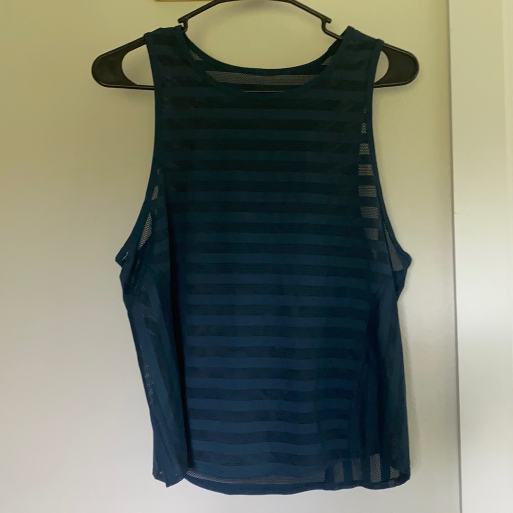Lululemon thin and breezy workout tank